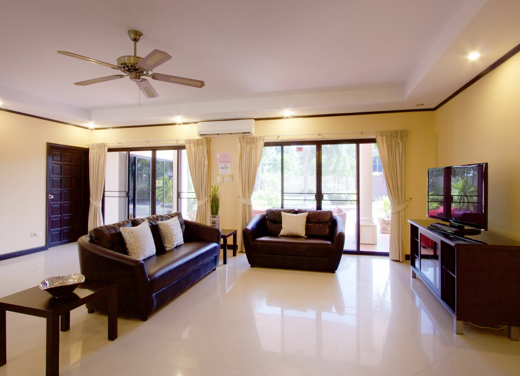 Pattaya Holiday Villas Банг-Ламунг Екстер'єр фото
